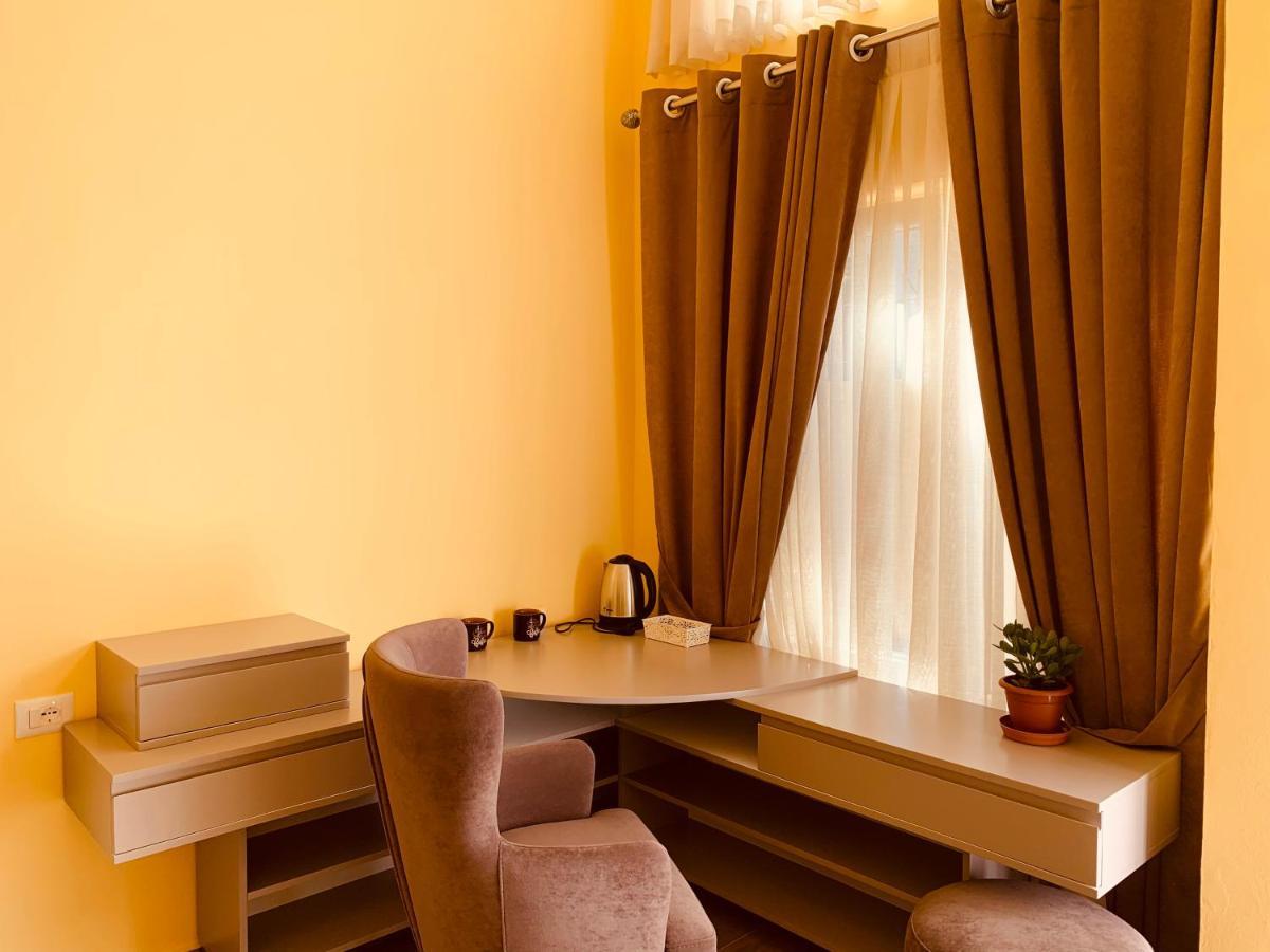 Auto Tana Guest House Тирана Экстерьер фото