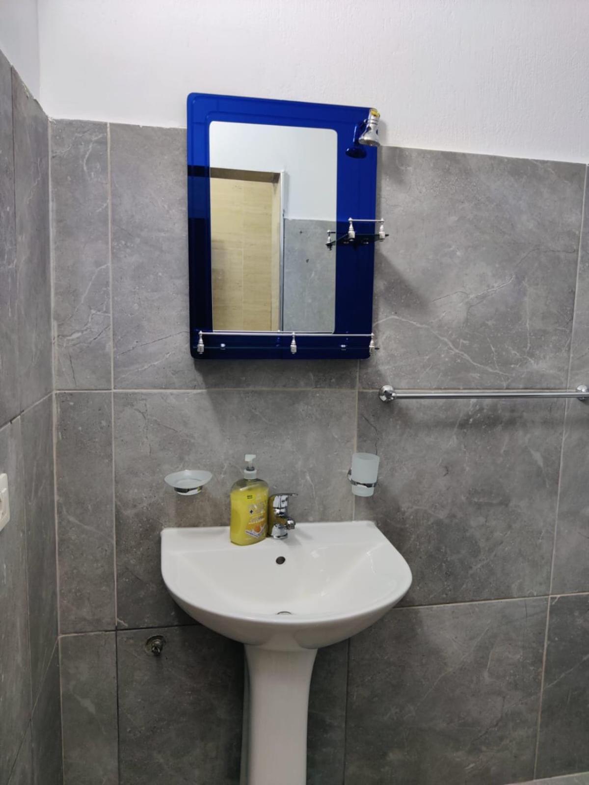 Auto Tana Guest House Тирана Экстерьер фото